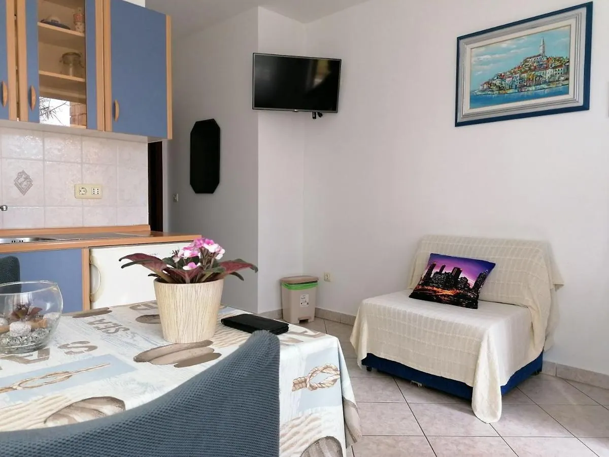 Apartmani Kosara Rovinj 0*,  Croatia